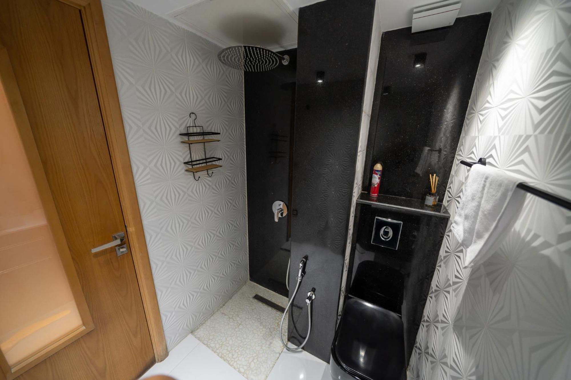 Ecrin Secret, Duplex Prestige, Proche Corniche & Medina, Piscine, Parking, Wifi, Iptv, Ac Apartment แทนเจียร์ ภายนอก รูปภาพ